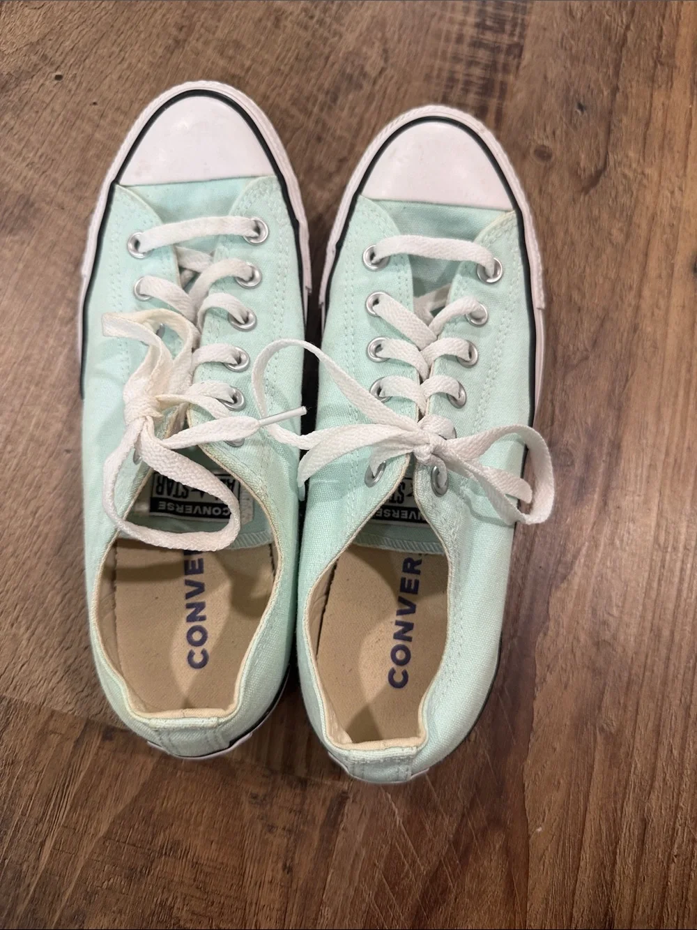 Converse Mint Green Low-Top Canvas Sneakers 9.5W/7.5M